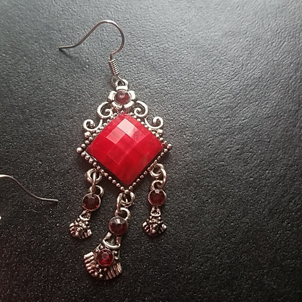 Earrings - Picture 2 of 2